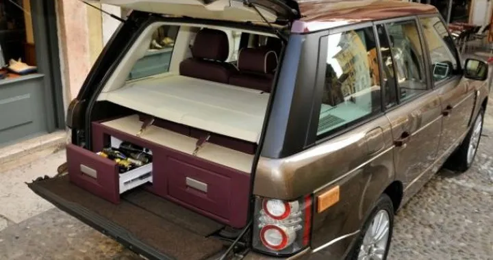 Range Rover Spirito DiVino Wine Car by Aznom