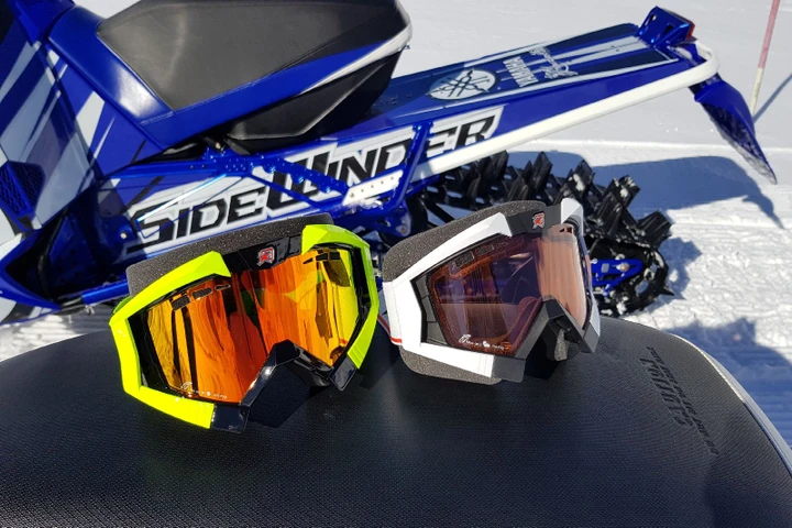 Ariete RC TOP Snowmobile: la mascherina pensata e costruita per l’utilizzo in motoslitta