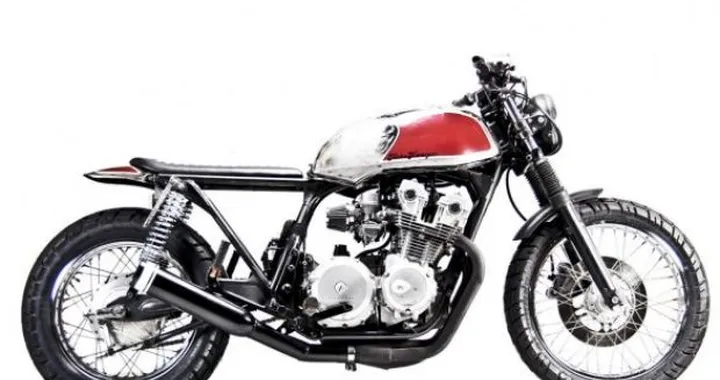 Honda CB750 by Moto Hangar