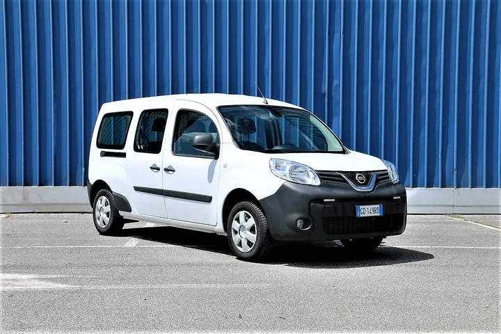 Nissan NV 250 Combi L2 dCi 115 CV: la prova su strada