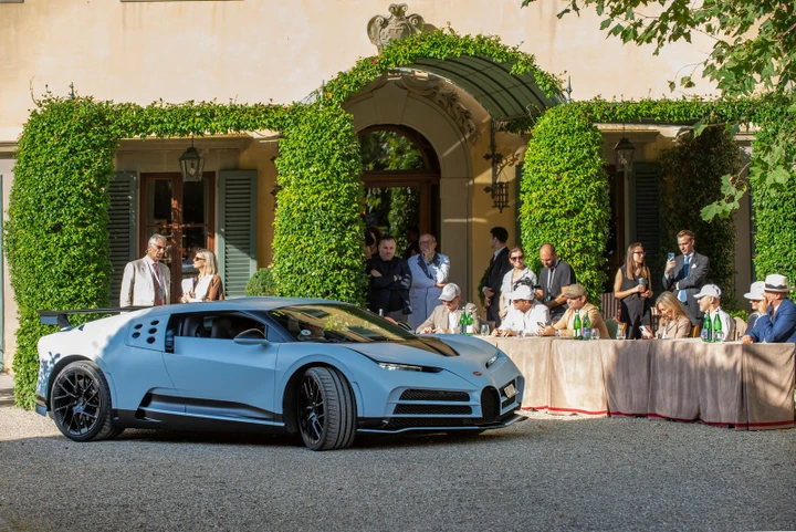 Una Bugatti Centodieci vince il concorso Villa La Massa Excellence 2024