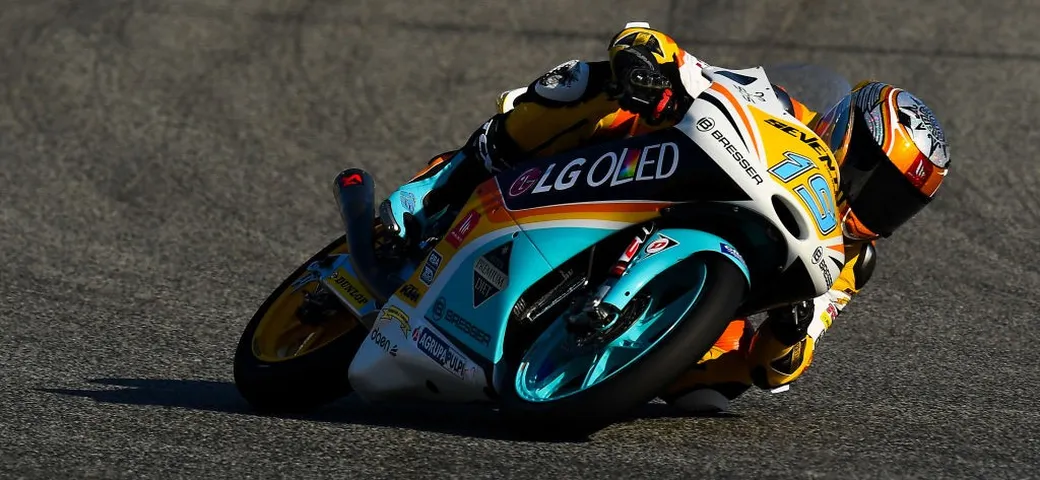Moto3 Brno: pole a Rodrigo su Fenati