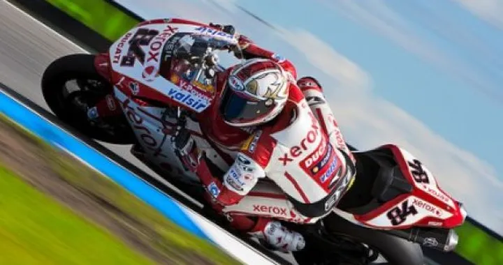 SBK a Imola: Fabrizio conquista il Santerno in gara2