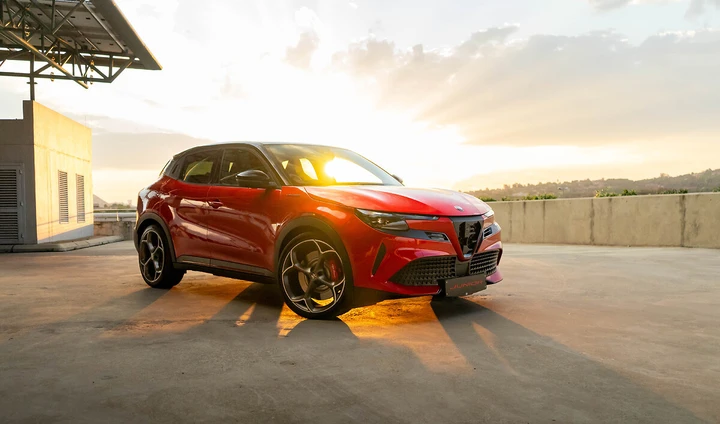 Alfa Romeo Junior espande i suoi orizzonti: debutto esotico