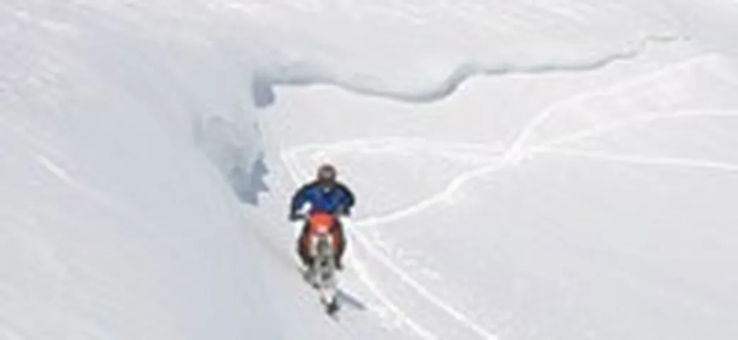 Switchblade: In Moto sulla Neve!