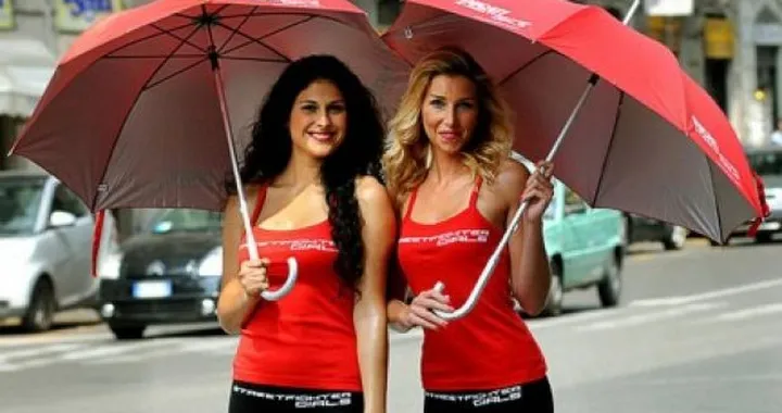 Ducati Streetfighter Girls
