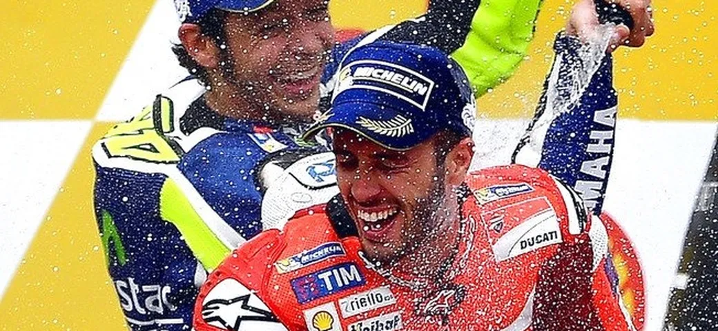 MotoGP Malesia 2016:  Dovizioso e Ducati in trionfo a Sepang, Rossi 2° [FOTO]