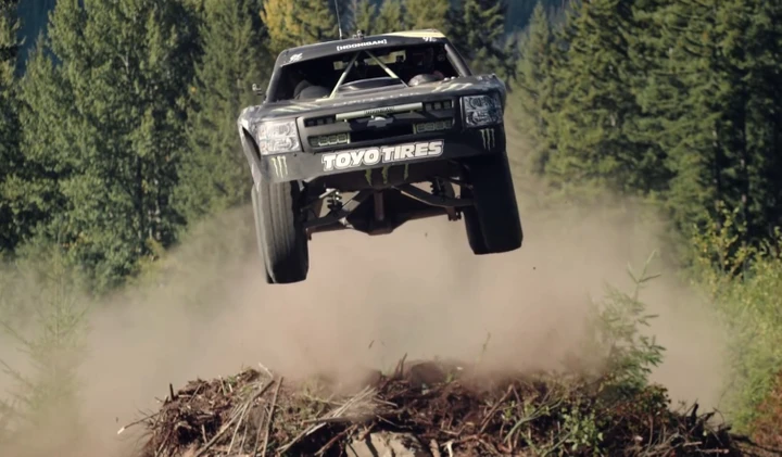 Recoil 3: salti e traversi con BJ Baldwin [Video]