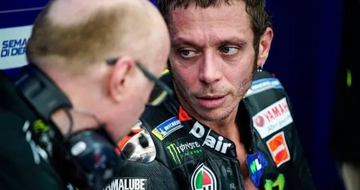 Rossi sprona Yamaha: "Siamo ancora indietro"