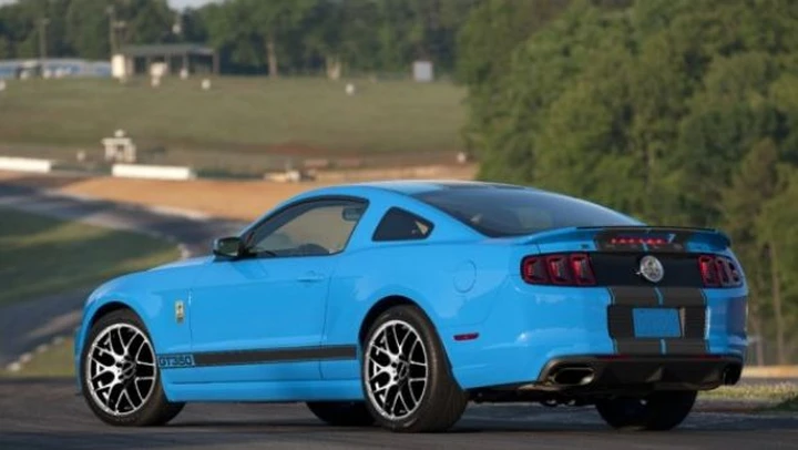 Ford Mustang Shelby GT350: prime immagini ufficiali