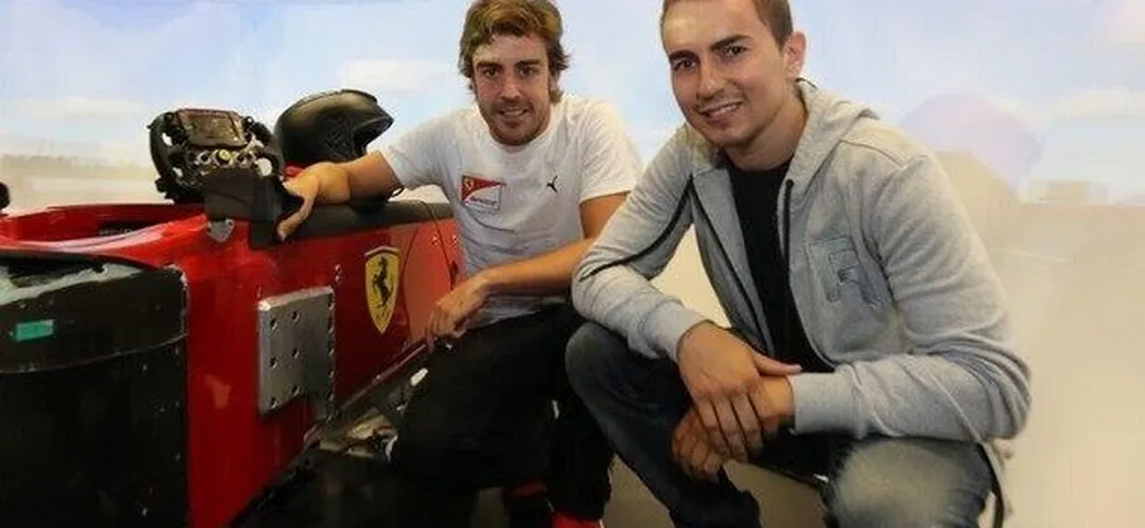 Jorge Lorenzo visita Maranello: 