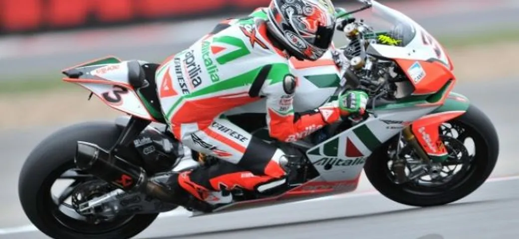 WSBK Test: via da Aragon con Biaggi in testa, secondo Sykes, terzo Haslam
