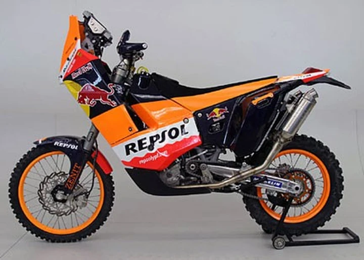 KTM 690 Rally Replica