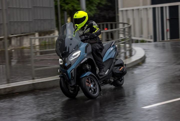 Piaggio MP3 530 hpe Exclusive: la prova su strada