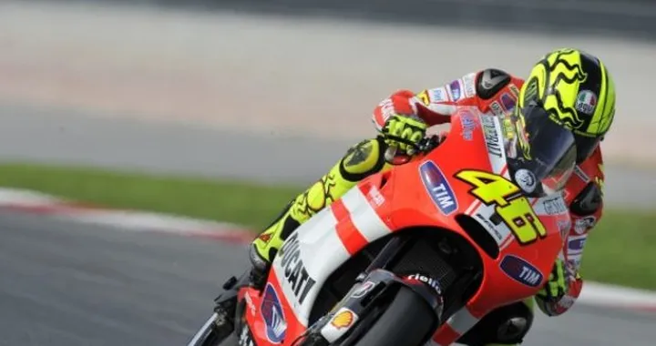 MotoGP Test Sepang, Valentino Rossi: "sono contento, la spalla migliora. Semto la Ducati molto più mia"