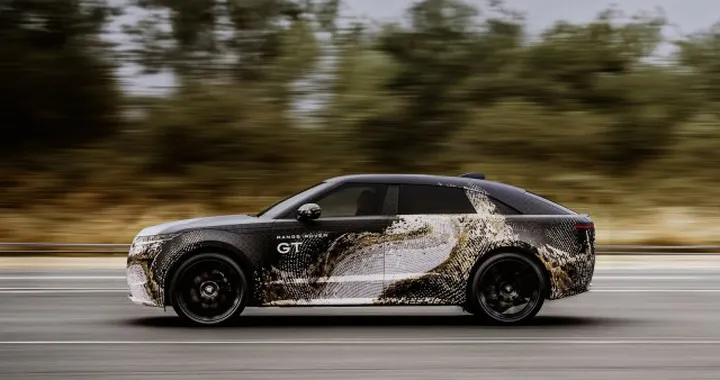 Range Rover GT, la nuova elettrica cambia tutto: sarà una GT rialzata con trazione integrale