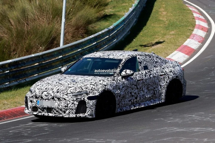 In arrivo la nuova Audi RS5 Plug-In Hybrid: oltre 500 CV