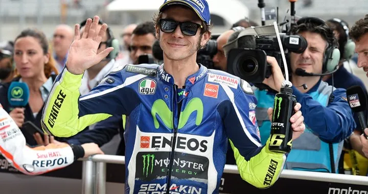 Federer: io, Rossi e Totti siamo specie da proteggere. Nessuno può dirci quando smettere.