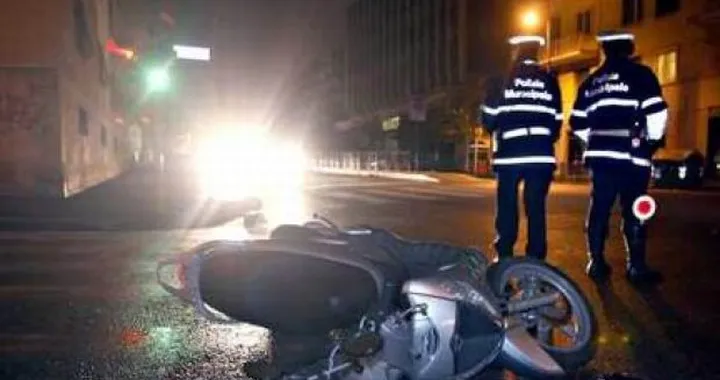 I cordoli in mezzo alle carreggiate tolgono un'altra vita a Roma