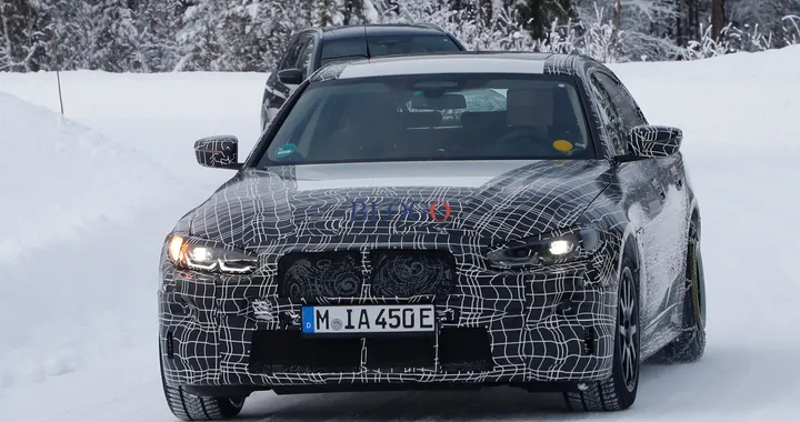 BMW i4 EV: le foto spia