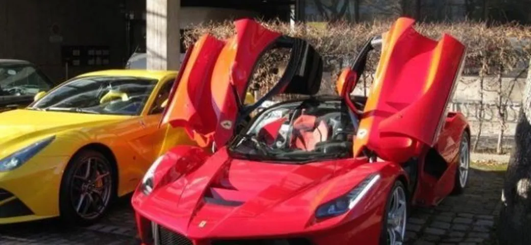 LaFerrari: in vendita il primo esemplare! Costa 2.38 milioni