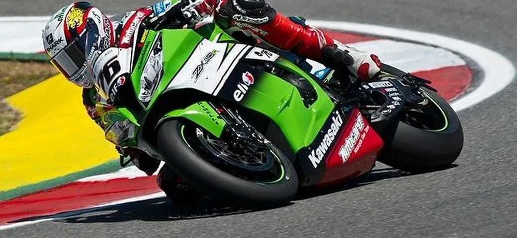 SBK Jerez 2014: Loris Baz sorprende Melandri e Sykes nelle FP2, Giugliano 5°, Guintoli solo 8° [FOTO]