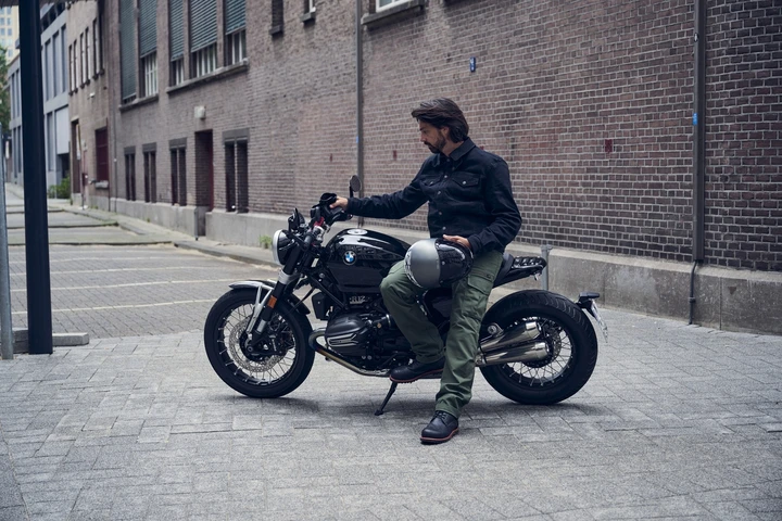 ingrandisci immagine