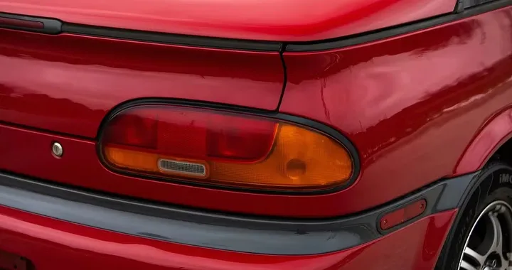 L'auto sportiva degli anni '90 che merita una riscoperta: è stata dimenticata