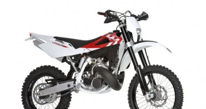 Husqvarna WR250 e WR300 2011