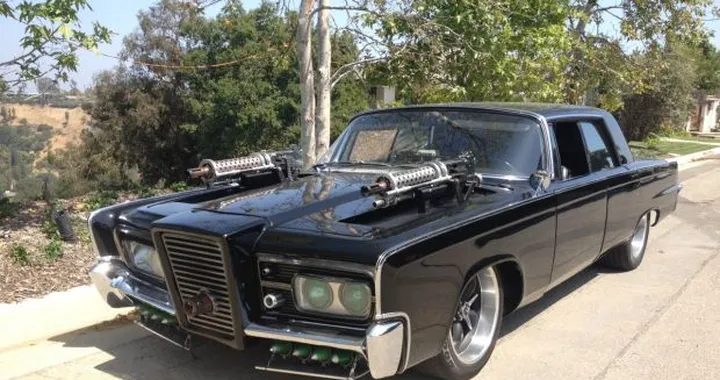 Chrysler Imperial: va all'asta Black Beauty del film The Green Hornet