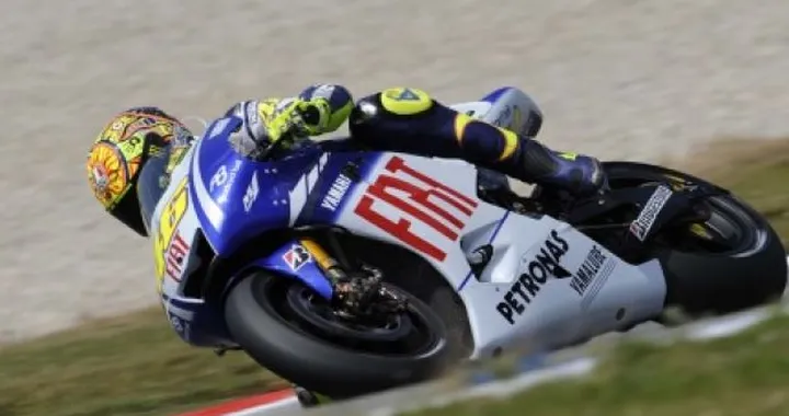 MotoGP Assen: "fulmine" Rossi torna in "pole". Pedrosa, Lorenzo, Stoner inseguono