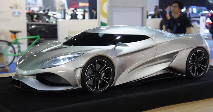 Koenigsegg Utagera concept: il suo designer ha 15 anni!