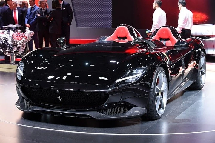 3 Ferrari per altrettanti campioni dello sport