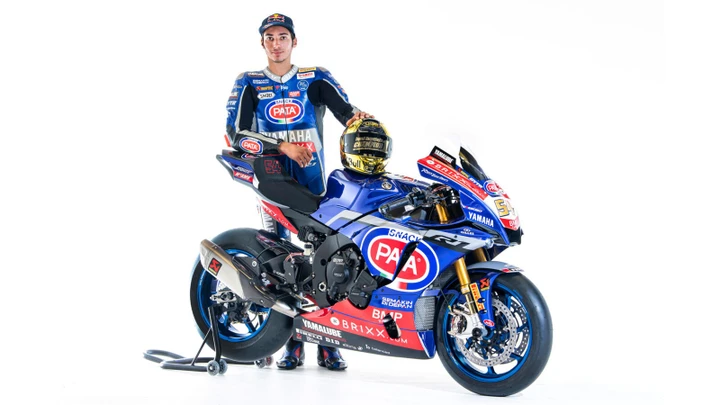 Yamaha, una R1 replica di Toprak Razgatlıoğlu in edizione limitata: foto, caratteristiche e prezzi