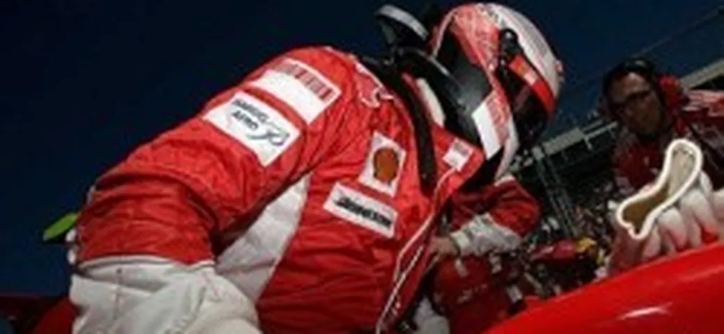 Al GP di Cina vince Raikkonen - Hamilton fuori