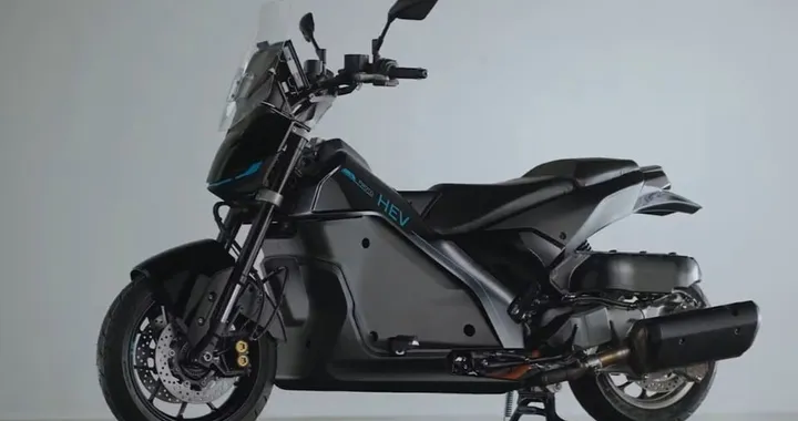 Yamaha XMAX SPHEV: il prototipo ibrido sarò lo scooter del futuro?