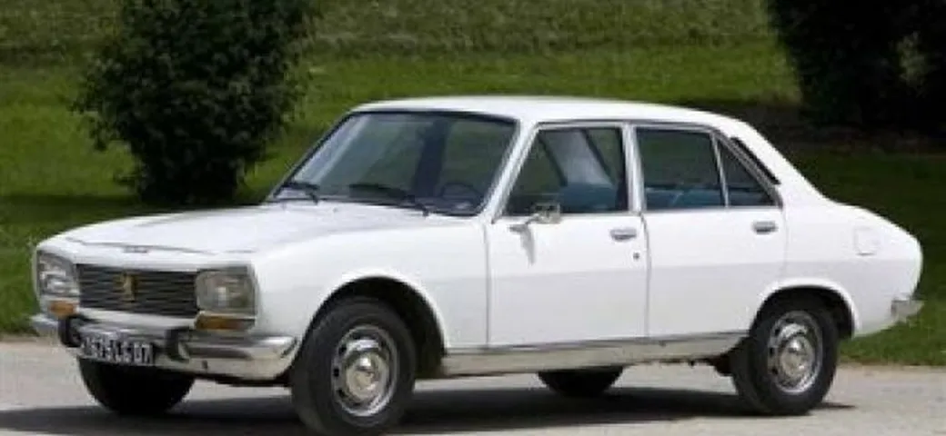 Peugeot: Ahmadinejad mette all'asta la sua 504 del 1977