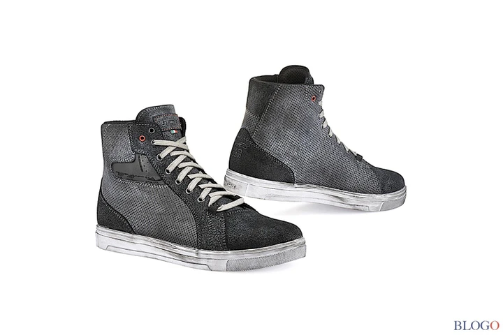 TCX: Street Ace Air