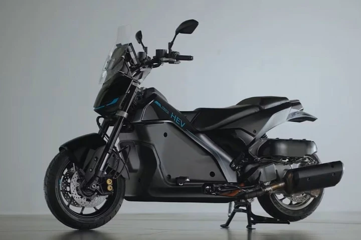 Yamaha XMAX SPHEV: il prototipo ibrido sarò lo scooter del futuro?