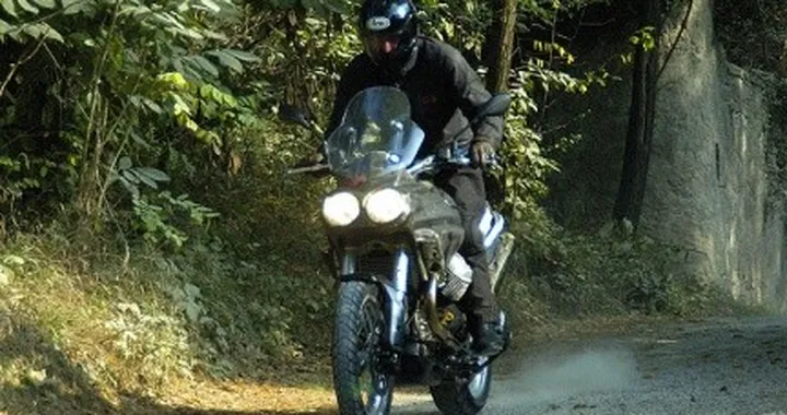 Anteprima: Moto Guzzi Stelvio 1200