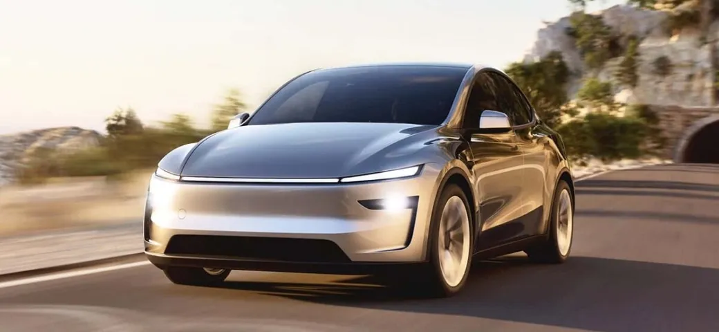 Tesla Model Y: arriva la versione a 7 posti per conquistare nuovi mercati