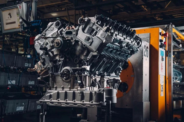 Porsche brevetta un motore W12: possibile ritorno nel Gruppo VW