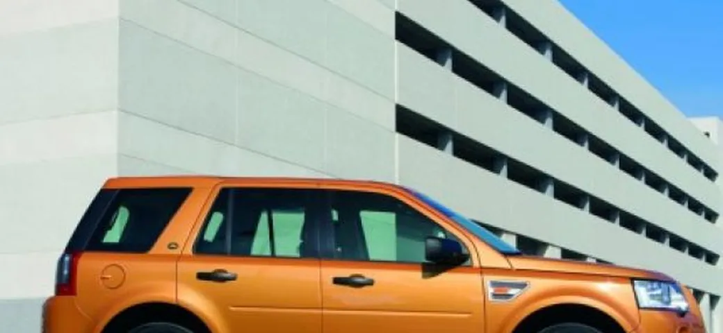 Land Rover FreeLander: arriva il sistema Stop/Start