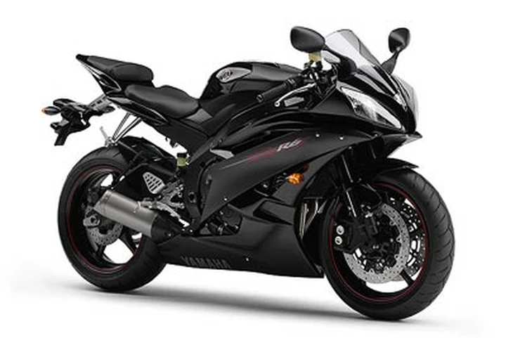 Yamaha YZF R6 2006, ipertecnologia su strada