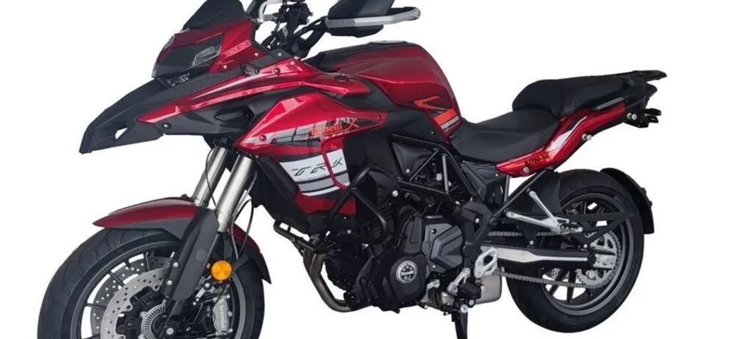 Benelli registra una nuova TRK 700 in Cina