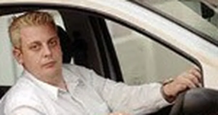 95 km con l'acceleratore bloccato...