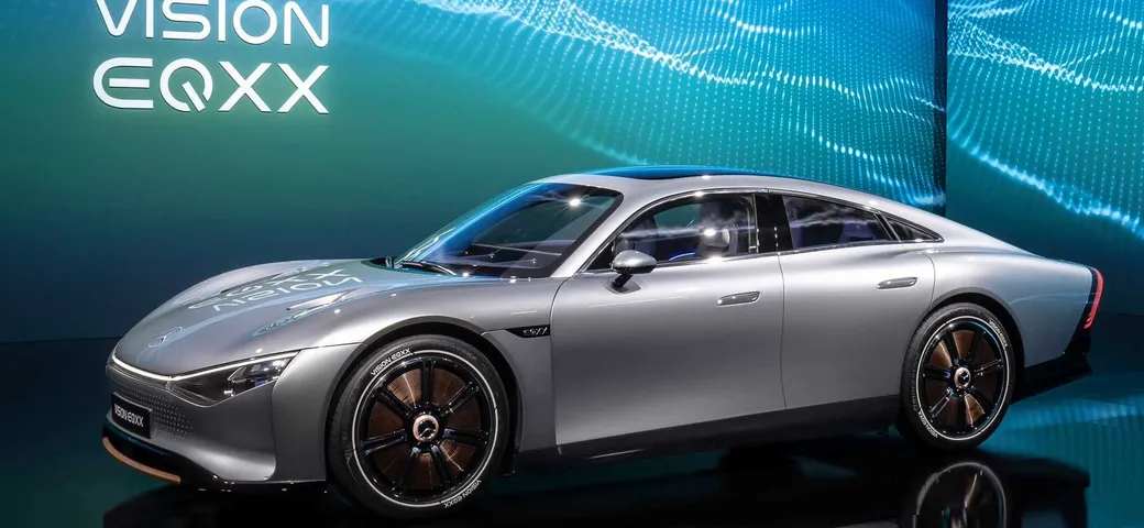 Mercedes EQXX, svelata l’auto elettrica con 1000 km di autonomia