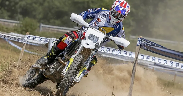 Enduro: Husqvarna alla Sei Giorni con Jonathan Manzi