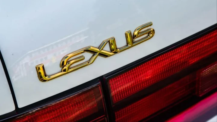 Lexus