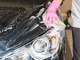 Caldo e poca acqua fanno scattare il divieto di lavare l'auto: dove accade